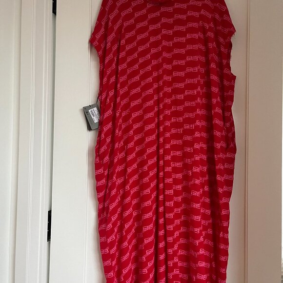 NWT Balenciaga BB Monogram Midi Dress Red Silk Crepe Raw Hem Allover Print Sz 40 - Picture 10 of 12